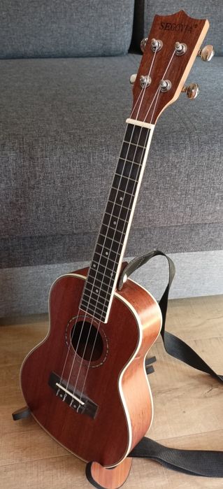 Ukulele SEGOVIA SE-20CNT 24