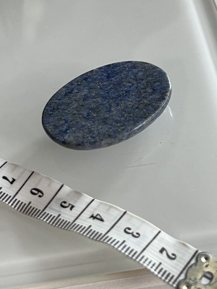 Lapis Lazuli z pirytem kamień kabiszon minerał niebieski