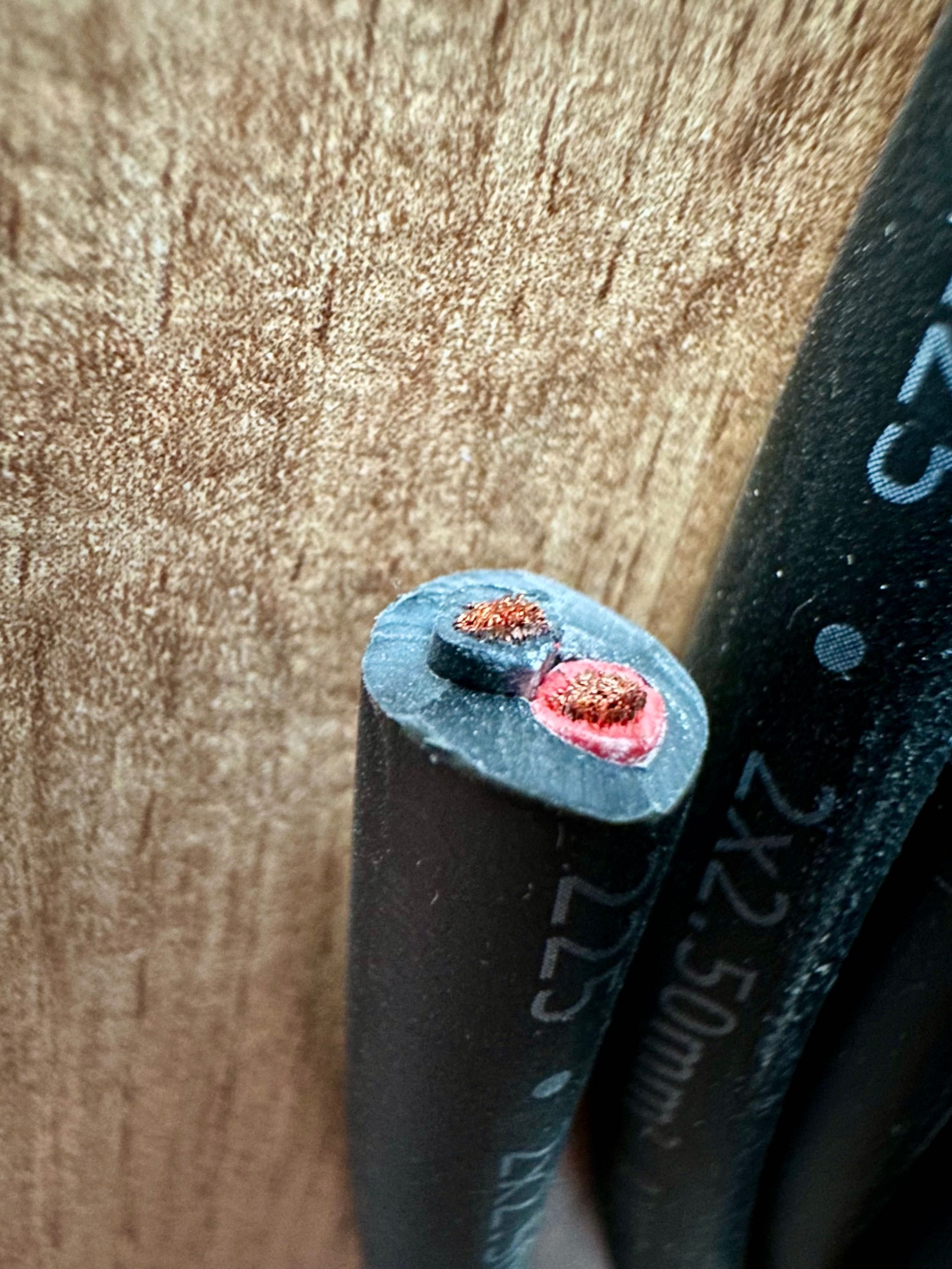 Kabel głośnikowy Cordial CLS 225 2x2,5mm. 12metr