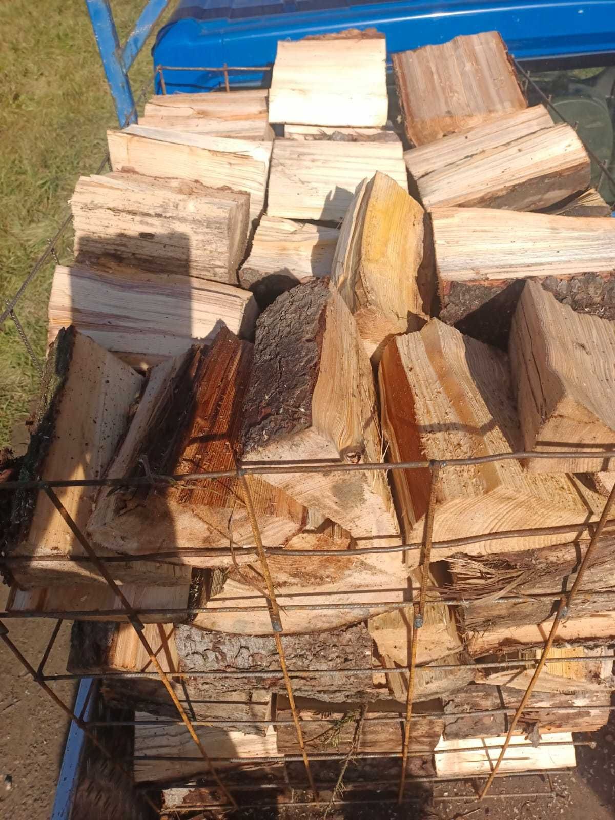 Sprzedaż drewna opałowego do pieców i kominków