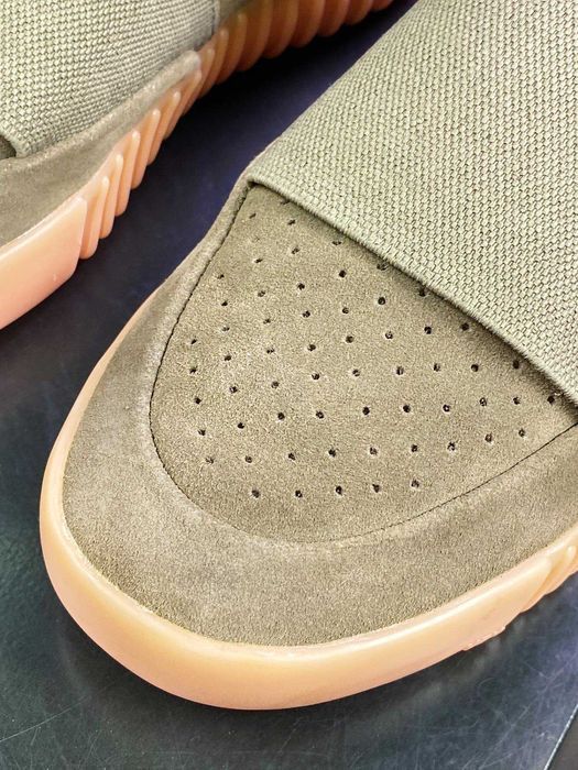 Kanye West x Originals YEEZY BOOST 750″Light Brown” BY2456