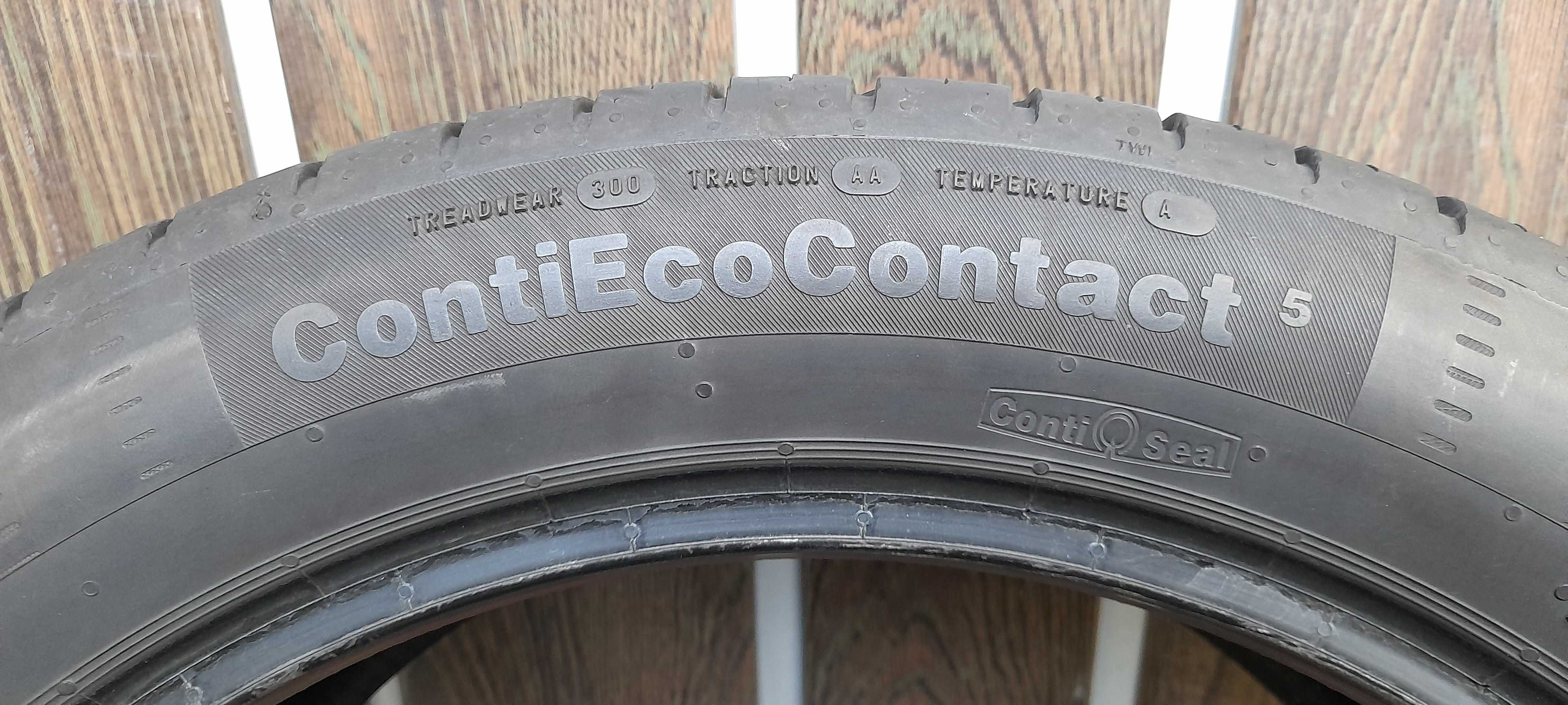 Opony letnie Continental  245/45 R18  96W