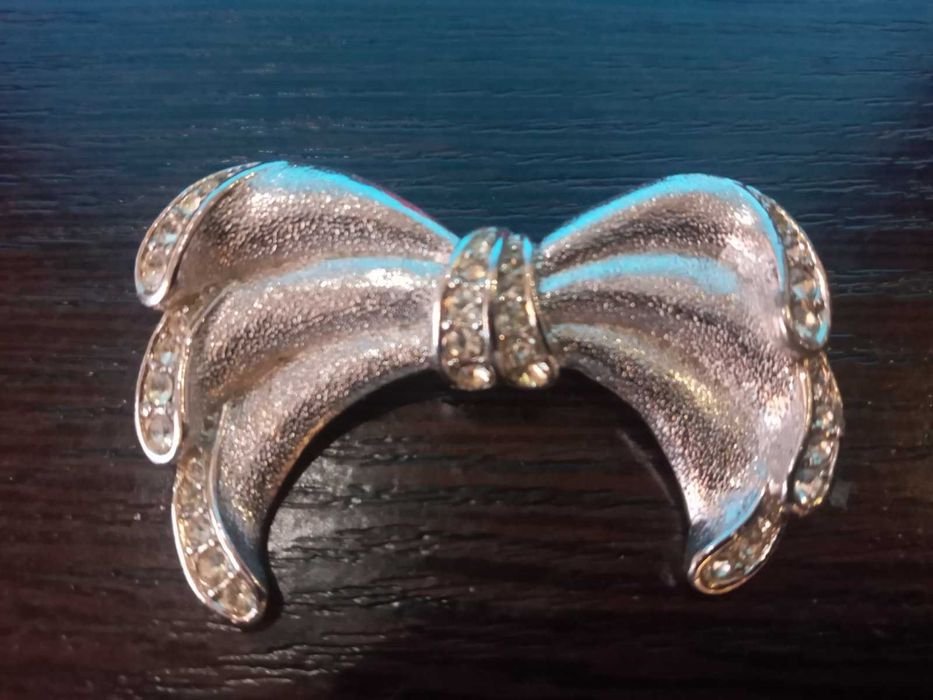 Сумка клатч жіночий, шиньйон, чокер, брош