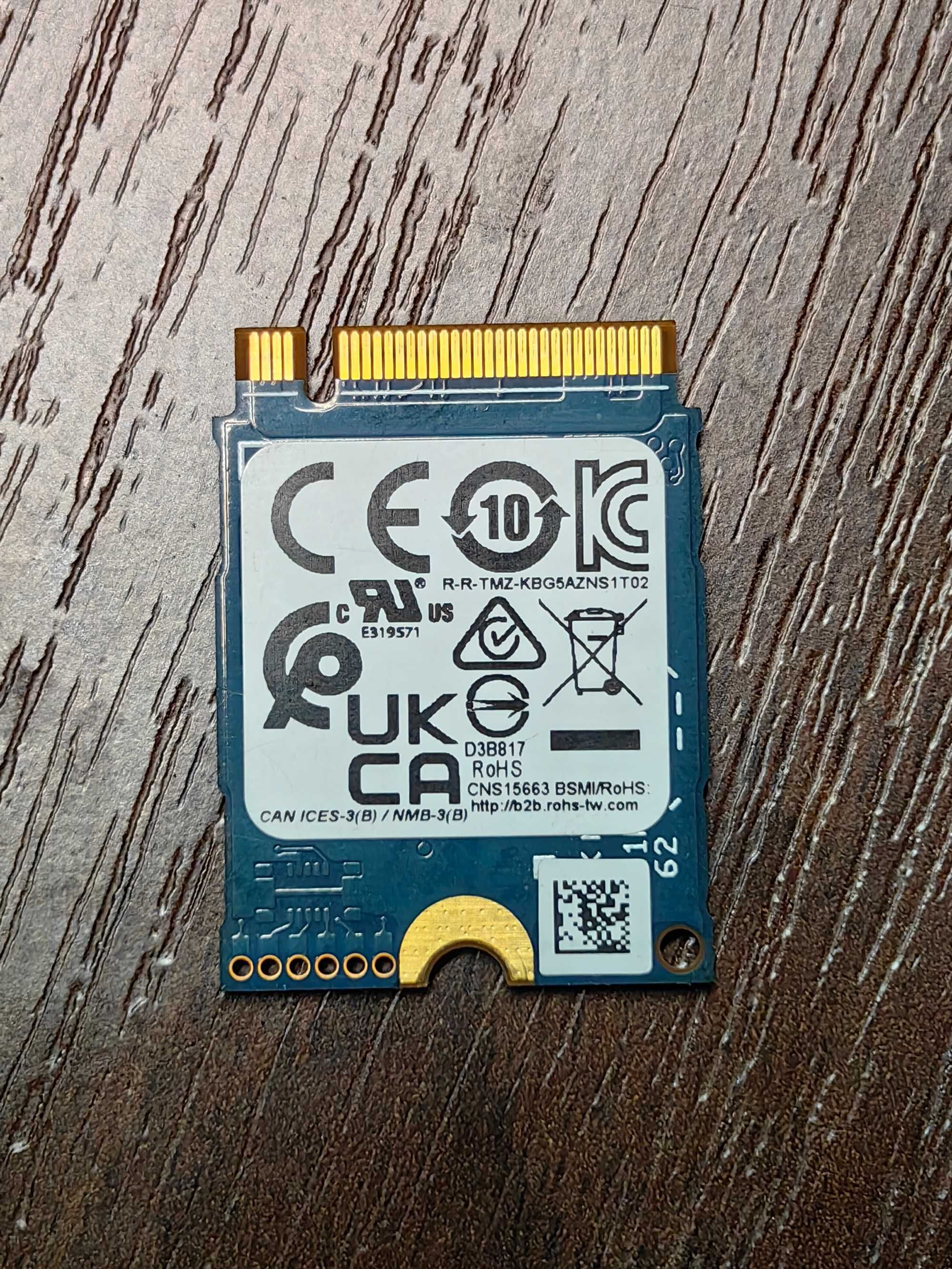 SSD накопитель Kioxia 256GB BG5 M.2 2230 NVMe PCIe 4.0 x4