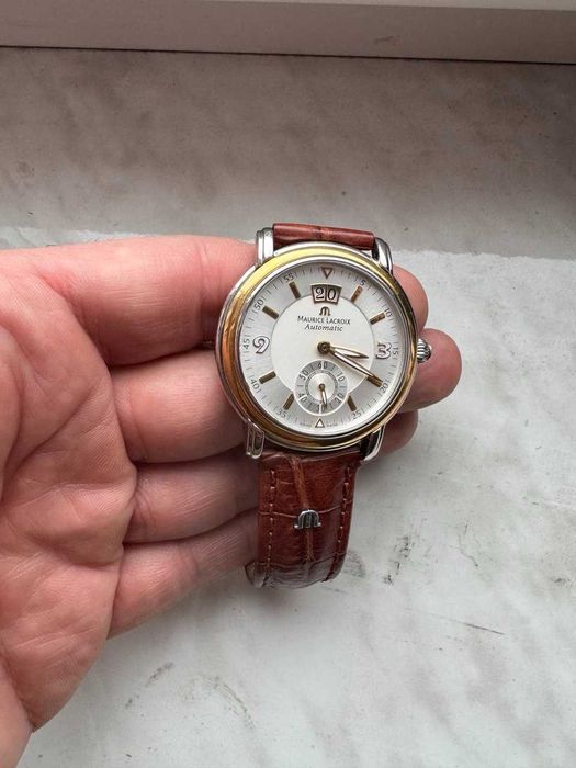 Продам годинник Maurice Lacroix MP6378-PS101-920