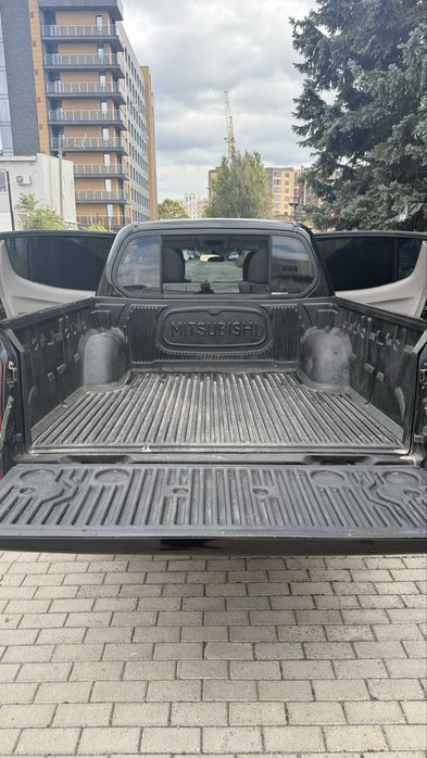 Mitsubishi l200 4x4 super select