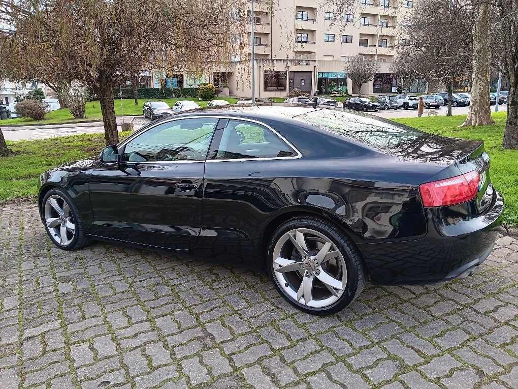 Audi A5 2.0 TDi Sport
