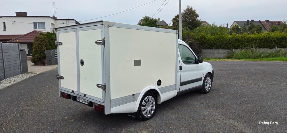 Peugoet parnter 1,6 chłodnia