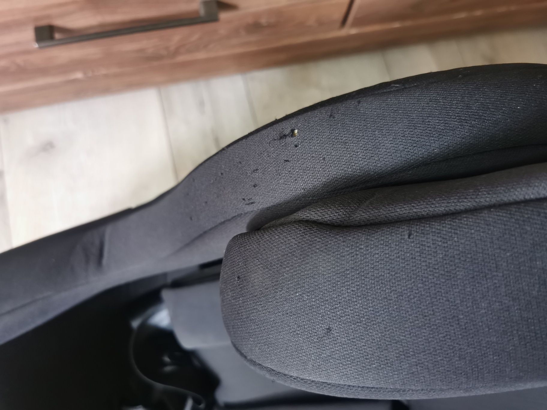 Fotelik samochodowy Beemoo 0-18kg do 105cm + baza isofix obrotowa