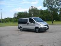 Opel Vivaro Trafic 9 OSÓB Klima Tempomat Zadbany