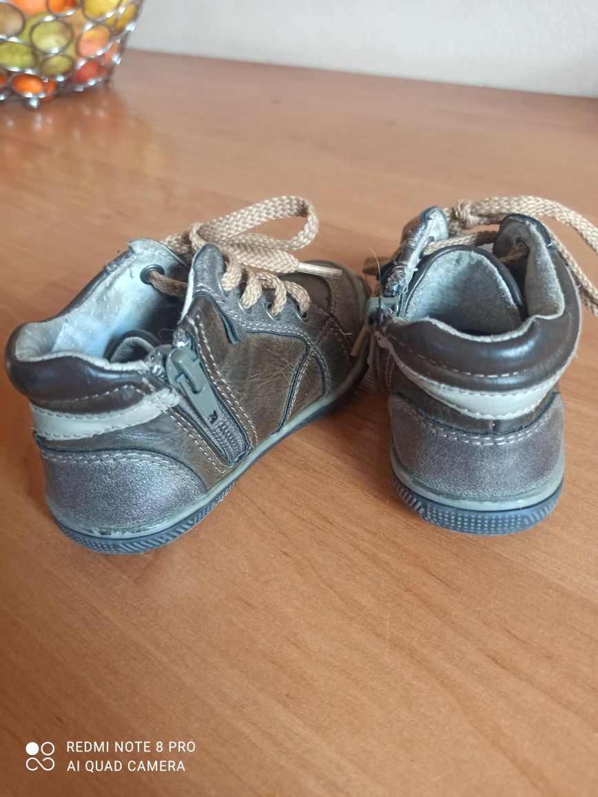 Buty Wojtyłko Kids Eu 21 wkładka 13.5cm