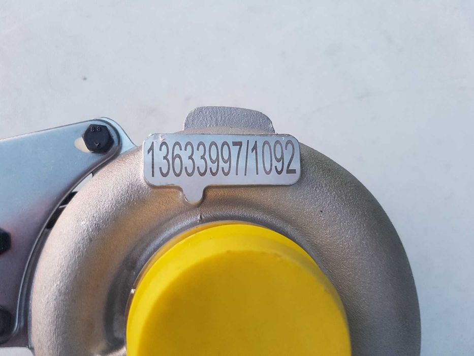 Turbosprężarka Mitsubishi Carisma Nissan Primera  Renault Space Star