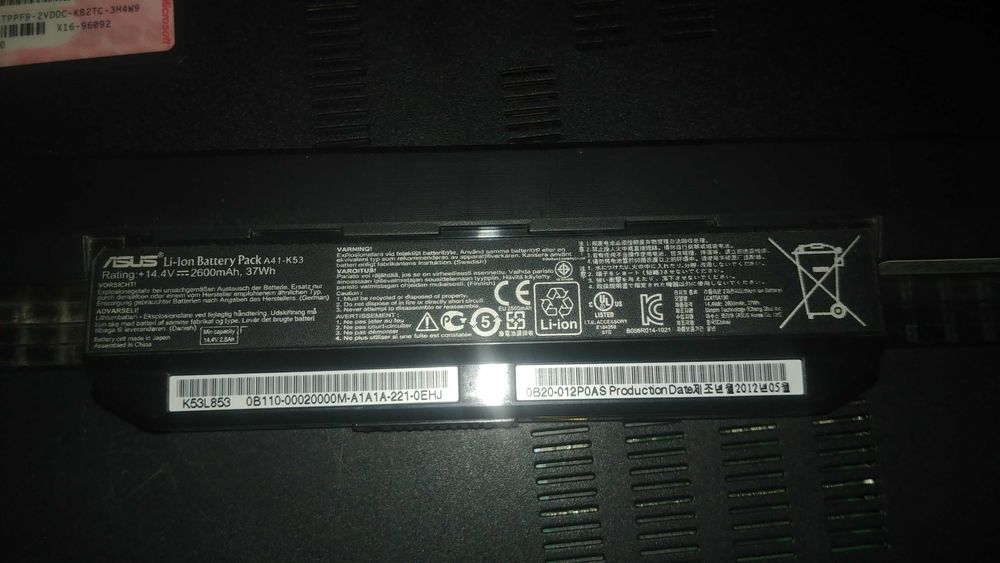 Ноутбук ASUS X54H Core-I3  Radeon HD 74