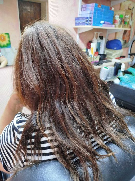 Перукар-колорист Комишани