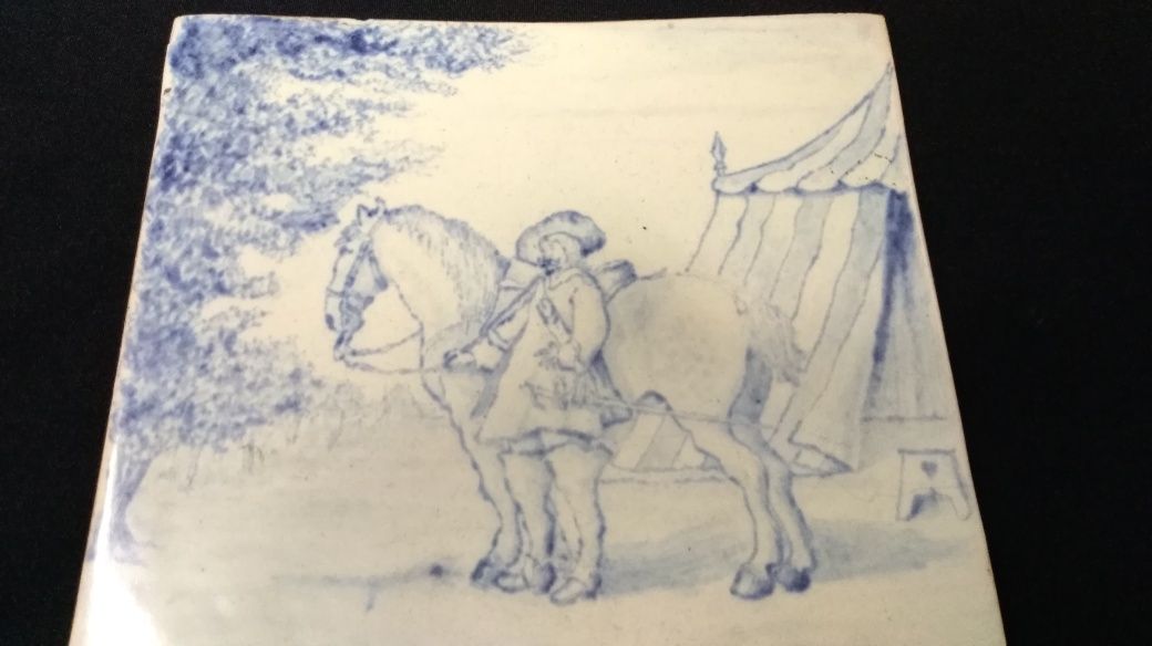 Placa de azulejo sec. XIX, pintado à mão 22 x 22 cm