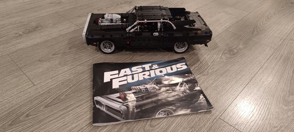 Réplica Lego Doms Dodge Charger