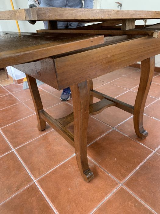 Mesa- Madeira de Pinho