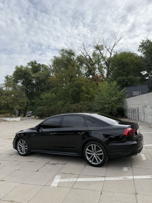 Volkswagen Passat MNS r-line 2016