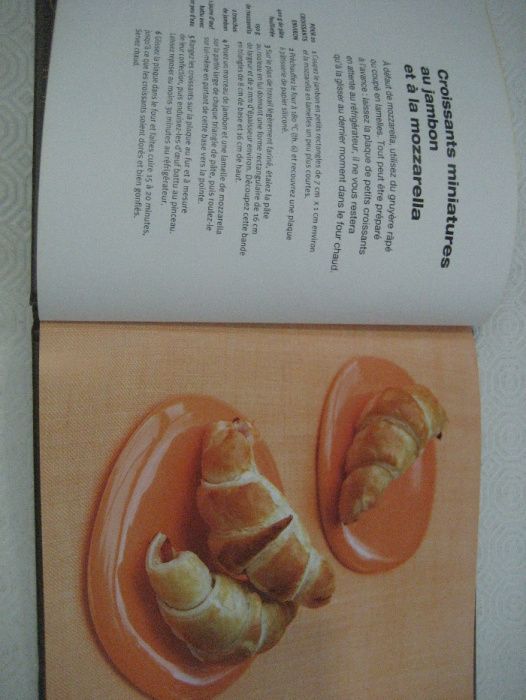 Livro de receitas "Petits Fours"