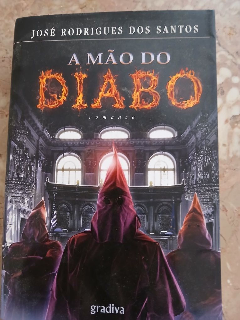 Livros  de José Eduardo dos Santos