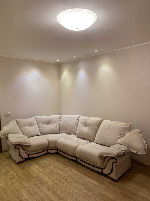 Оренда 2кім. квартири 72м.кв. по пр-т. П.Григоренка 1-Б. Позняки