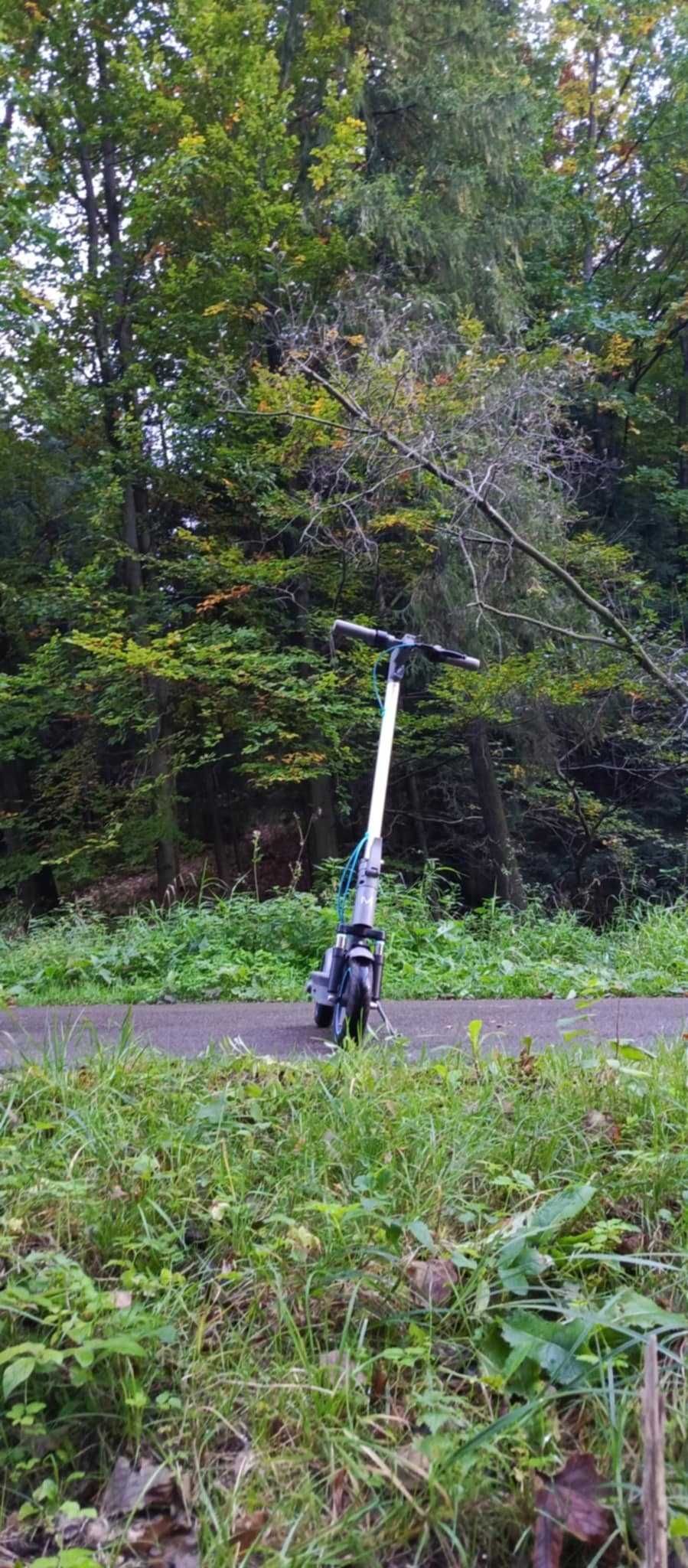 Hulajnoga elektryczna motus scooty 10 plus