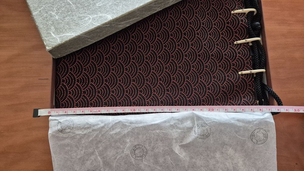 Bolsa artesanal japonesa original Inden-Ya motivo Seigaiha