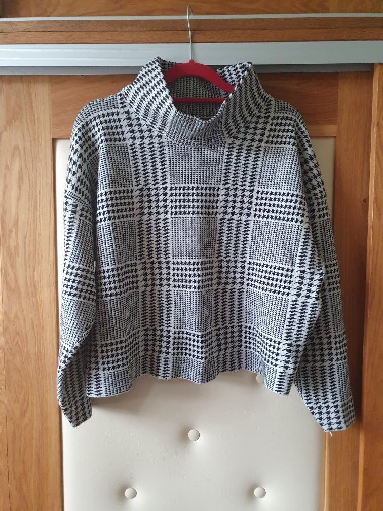 Krótki sweter, półgolf, pepitka, Reserved, L