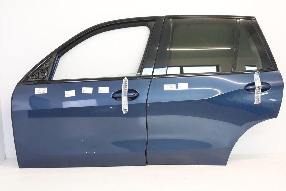 Двері задні  до BMW X5 G05 в кольорі C1M