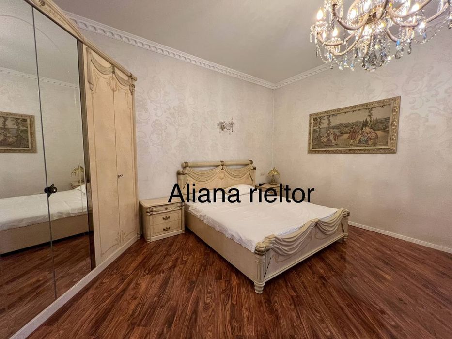 Сдам красивый дорогой  дом для мероприятий 10 ст.Фонтана