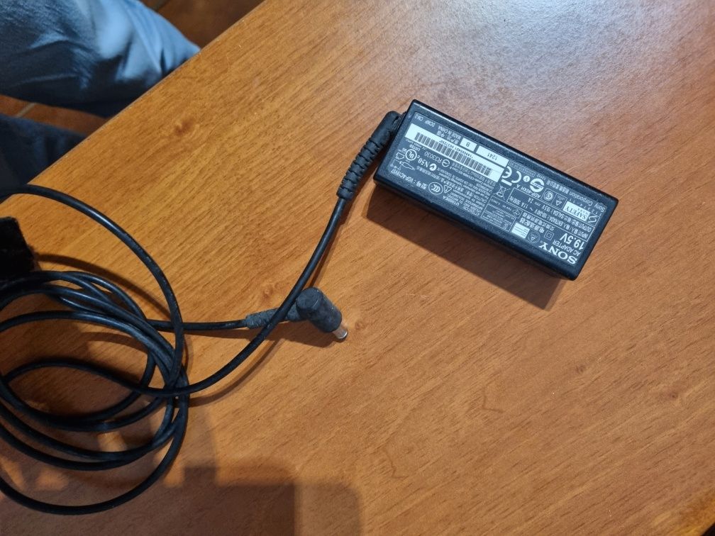 PC Sony Vaio antigo para peças