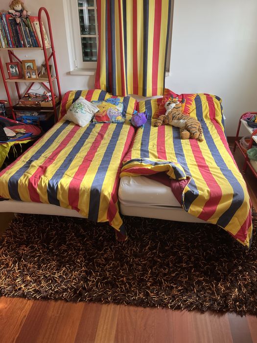 2 camas individuais Ikea