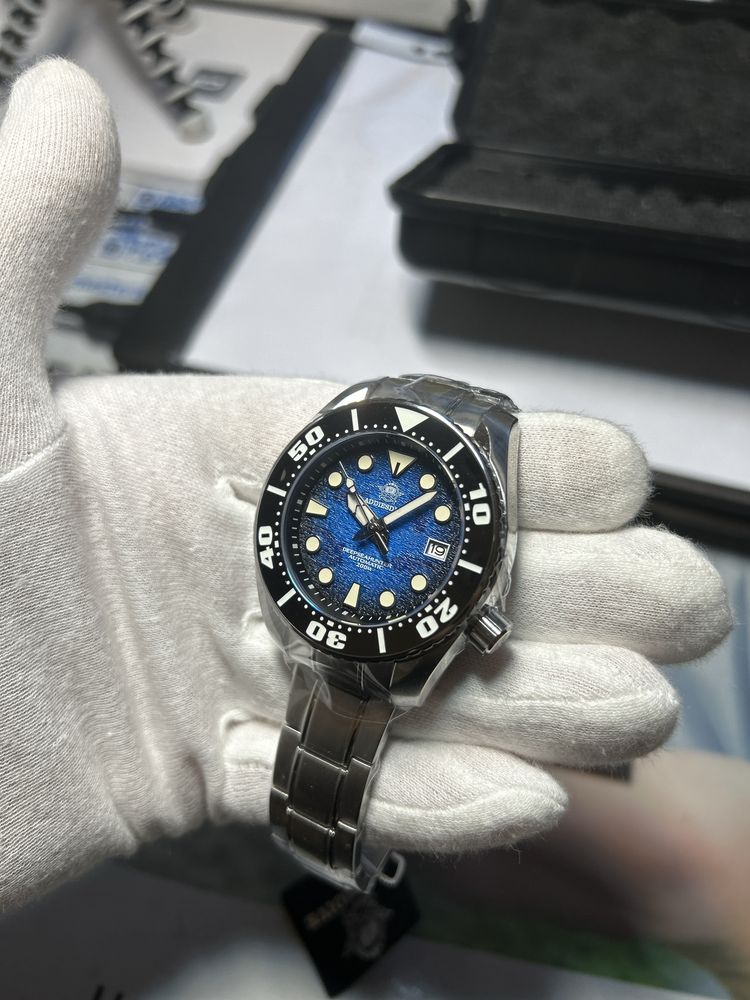 Zegarek automatyczny Addiesdive Deepsea Hunter 200m, nurek manta ray