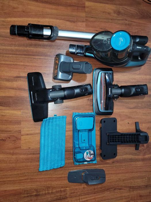 odkurzacz pionowy Philips , na sucho i mokro. Używany - stąd 1/3 ceny