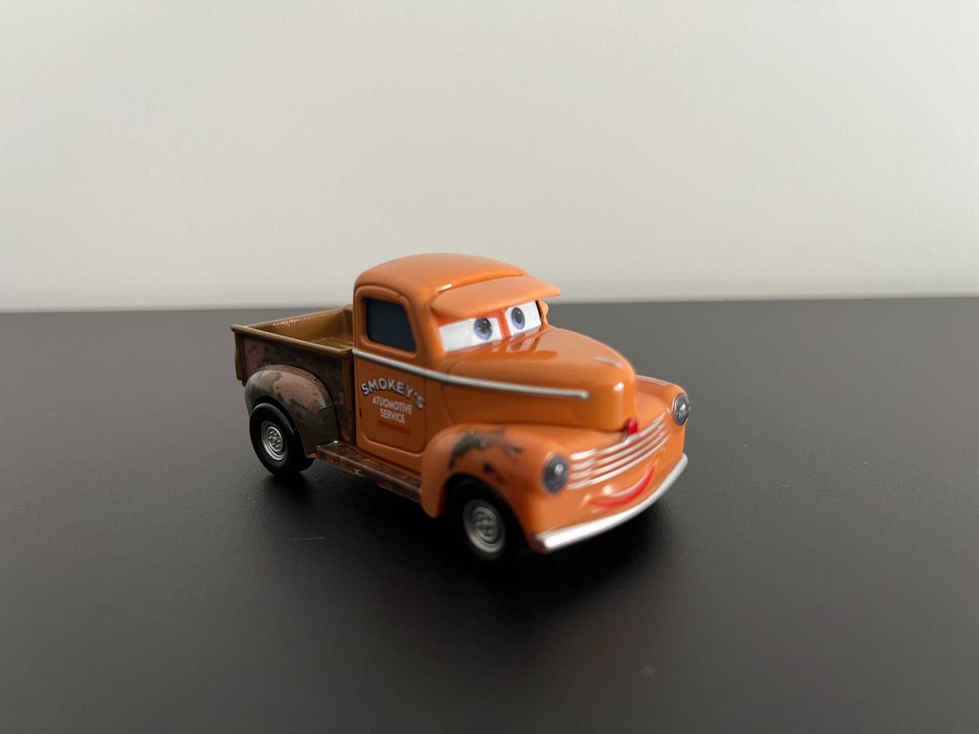 Auto Kazimierz Szpachel (Smokey) z bajki Disney Pixar Cars
