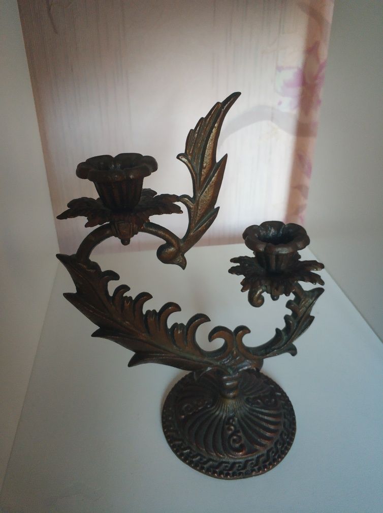 Подсвечник металлический