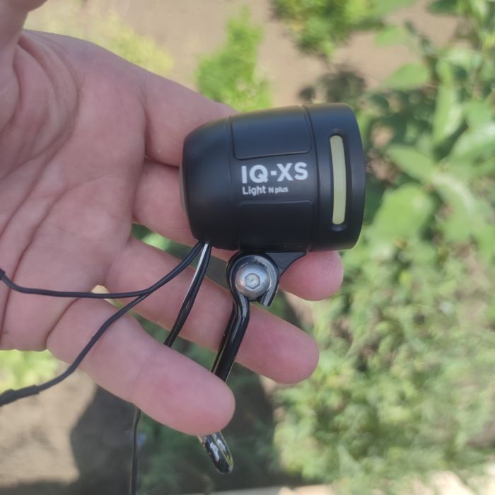 Топовый велофонарь IQ-XS