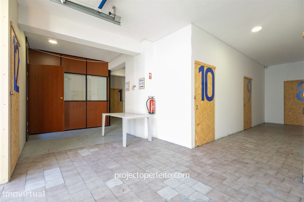 Armazém  Venda em Mafamude e Vilar do Paraíso,Vila Nova de Gaia