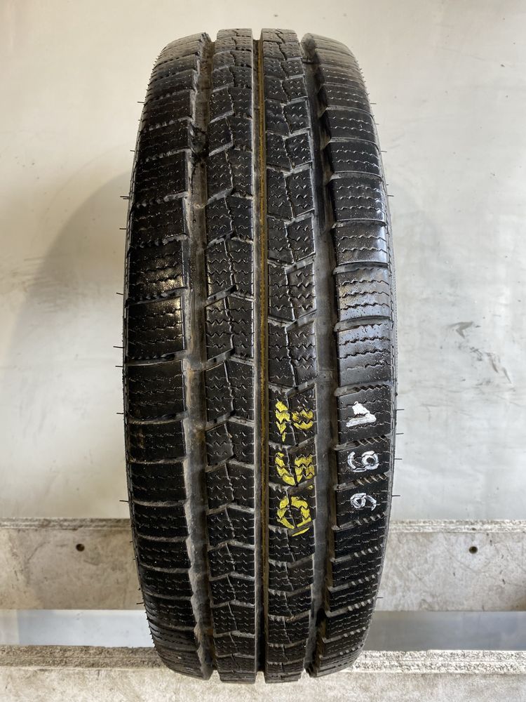 Opona pojedyncza 205/75/16c Nexen Winguard