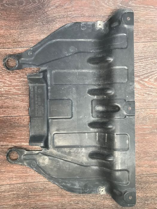 Оригинал  Защита шасси  6850067 BMW F20 F30 F31 F34 F36