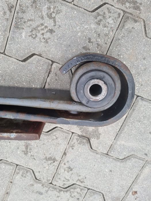 Resor przód 3-PIÓROWY Renault Midlum Dxi Volvo FL R22,5