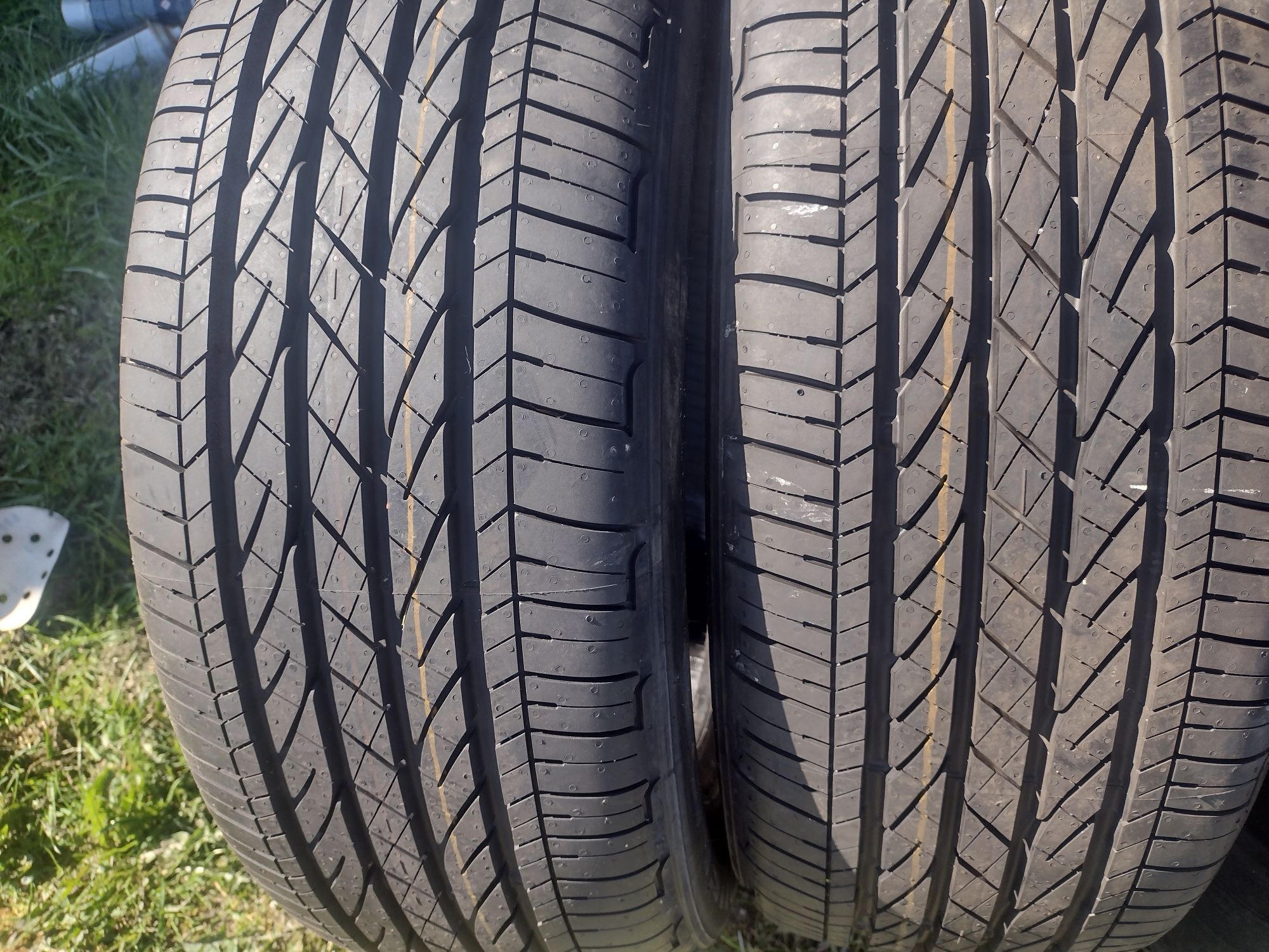 Opony Bridgestone 215/60r17 96H