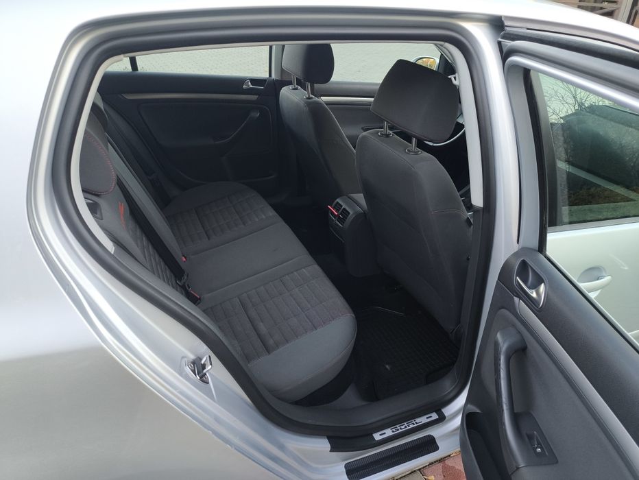 GOLF V  1.4 MPI комплектація GOAL 2006г.