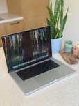 MacBook Pro 16” M4 Max– Nowy | 48GB RAM 1TB
