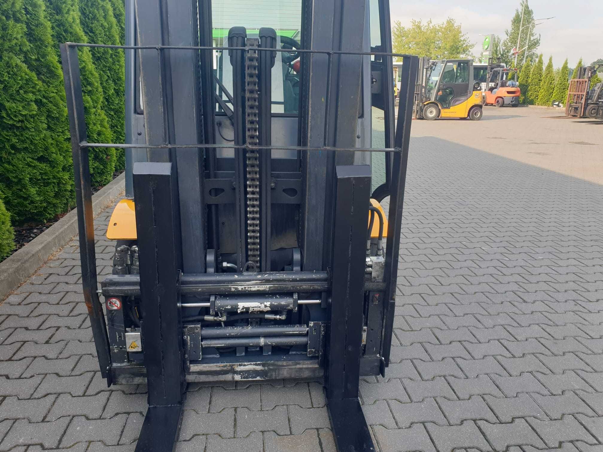 Wózek widłowy Jungheinrich TFG425s Triplex wolny skok, przesuw UDT