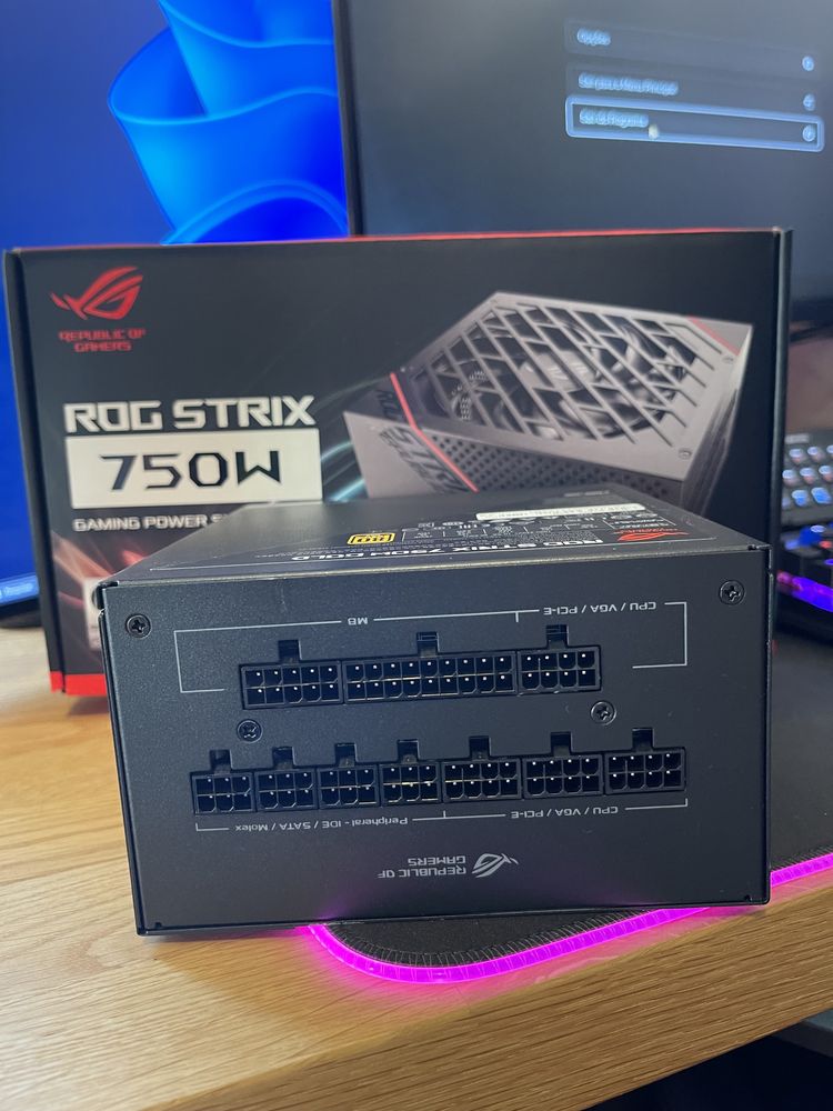 Fonte de alimentação ASUS Rog 750 watts