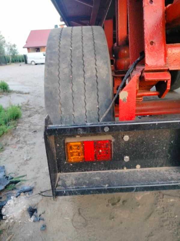 Sprzedam przyczepe D47 b