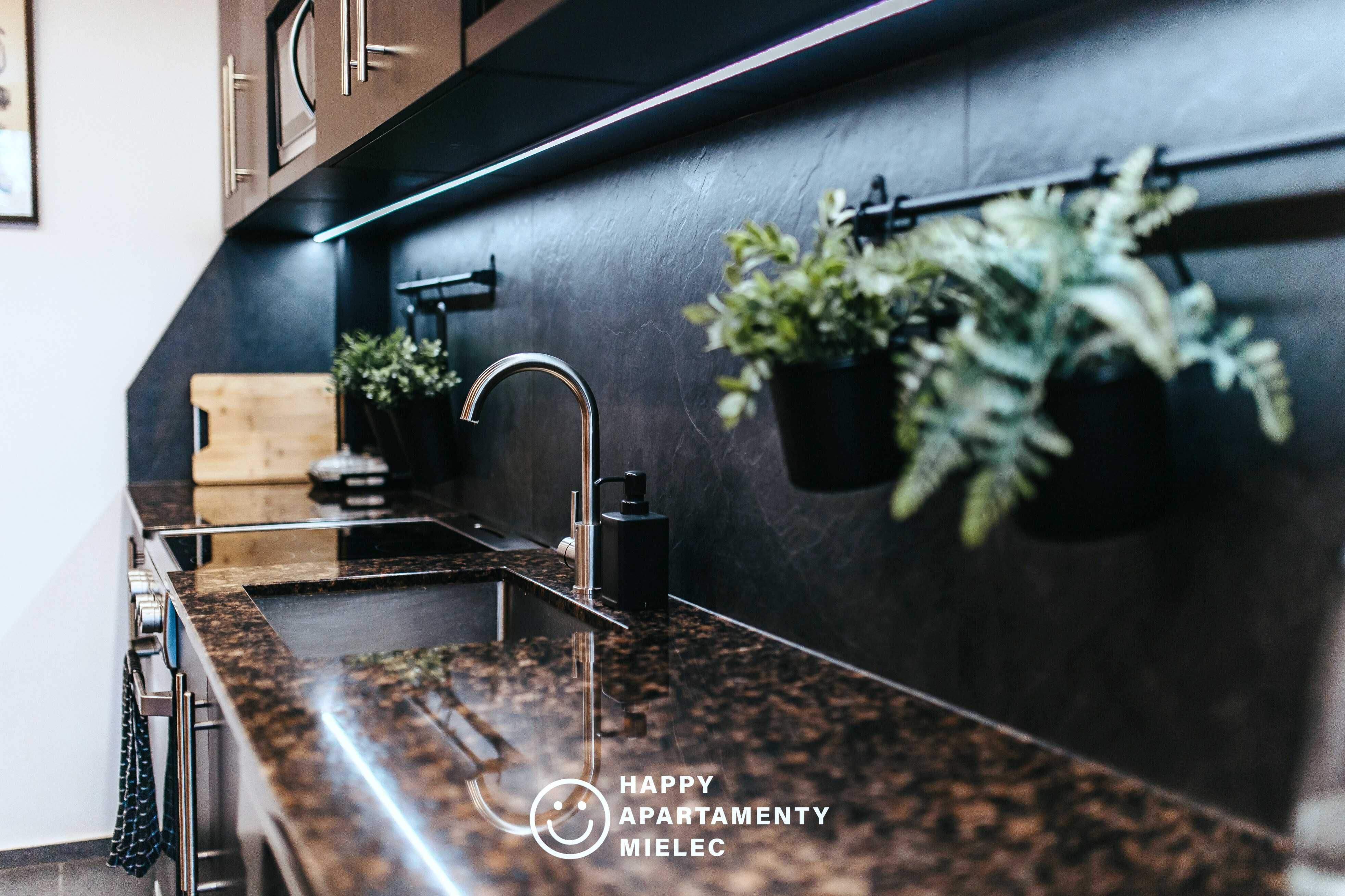 Nocleg Noclegi - Apartamentyhappy.pl  - w centrum Mielca - Faktura Vat