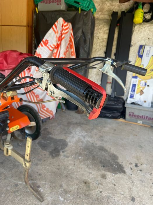 Motocultivador Gx 200 ano 2009 como novo