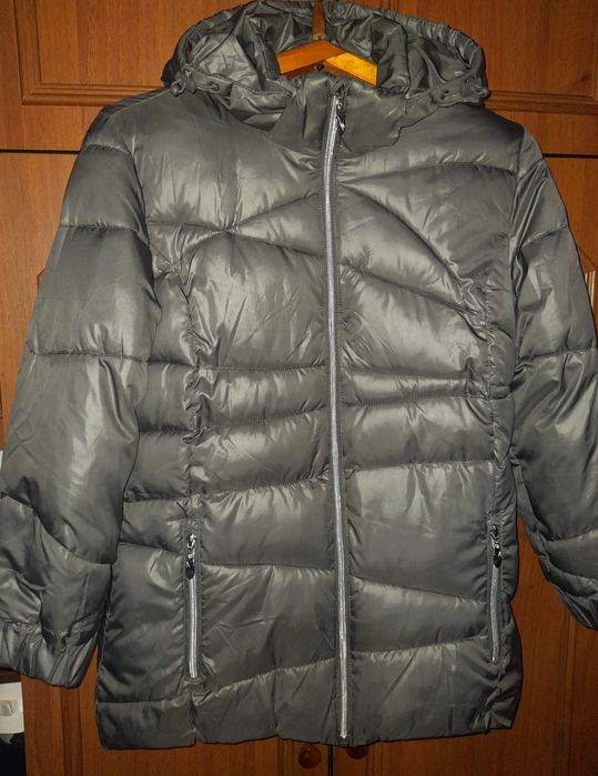 Продам сірий куртка хл